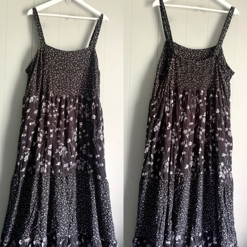 TERRA & SKY Women's Plus Twin Printed Tiered Maxi Dress
Size XXL (20W-22W) - Picture 2 of 10